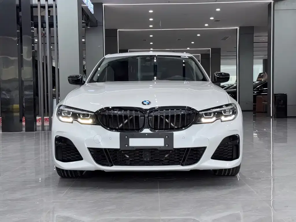 BMW 3 Series — фото 9
