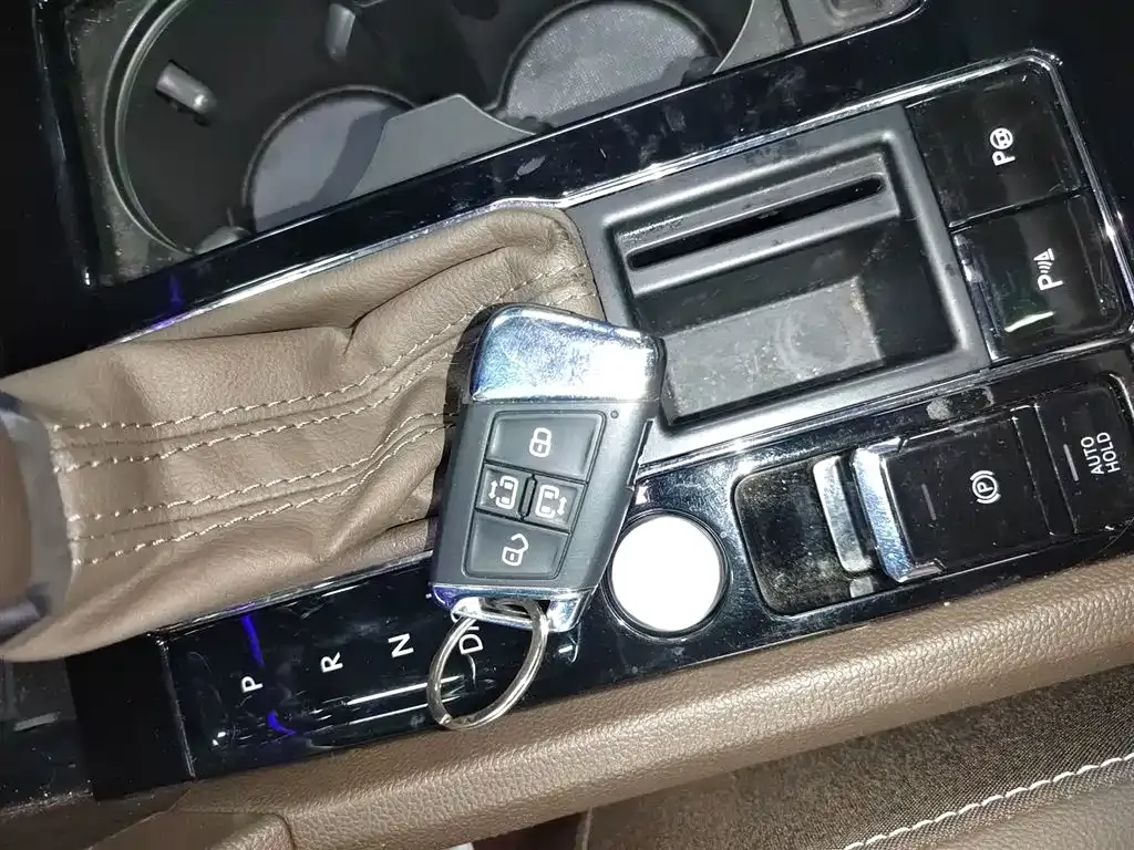 Volkswagen Viloran 2022 из CN, фото 10