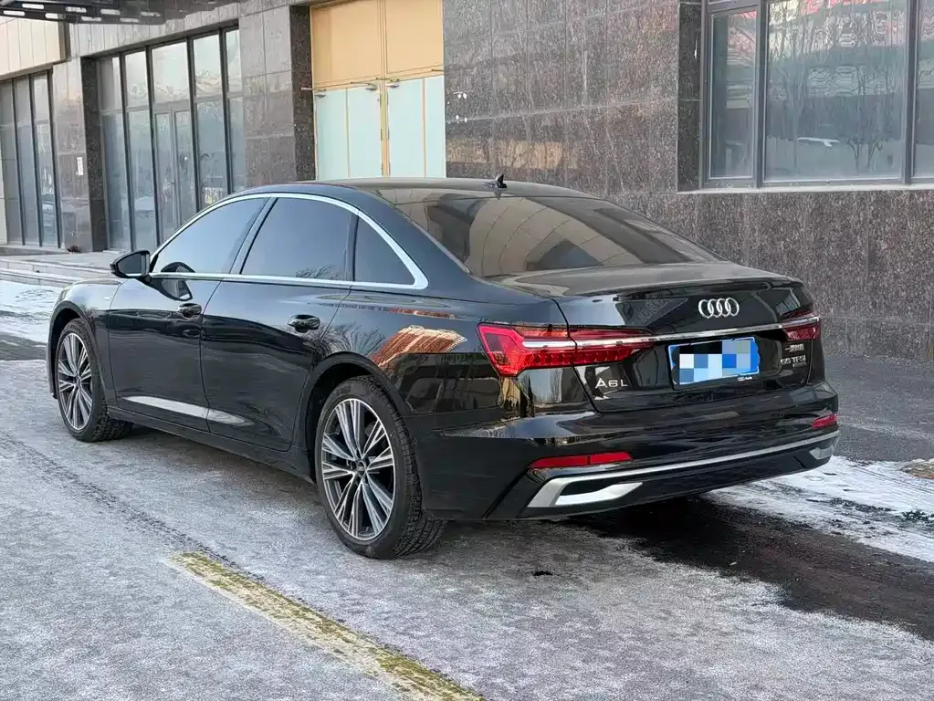 Audi A6L 2025 из CN, фото 3