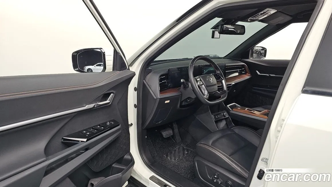 KG Mobility (Ssangyong) Torres — фото 8