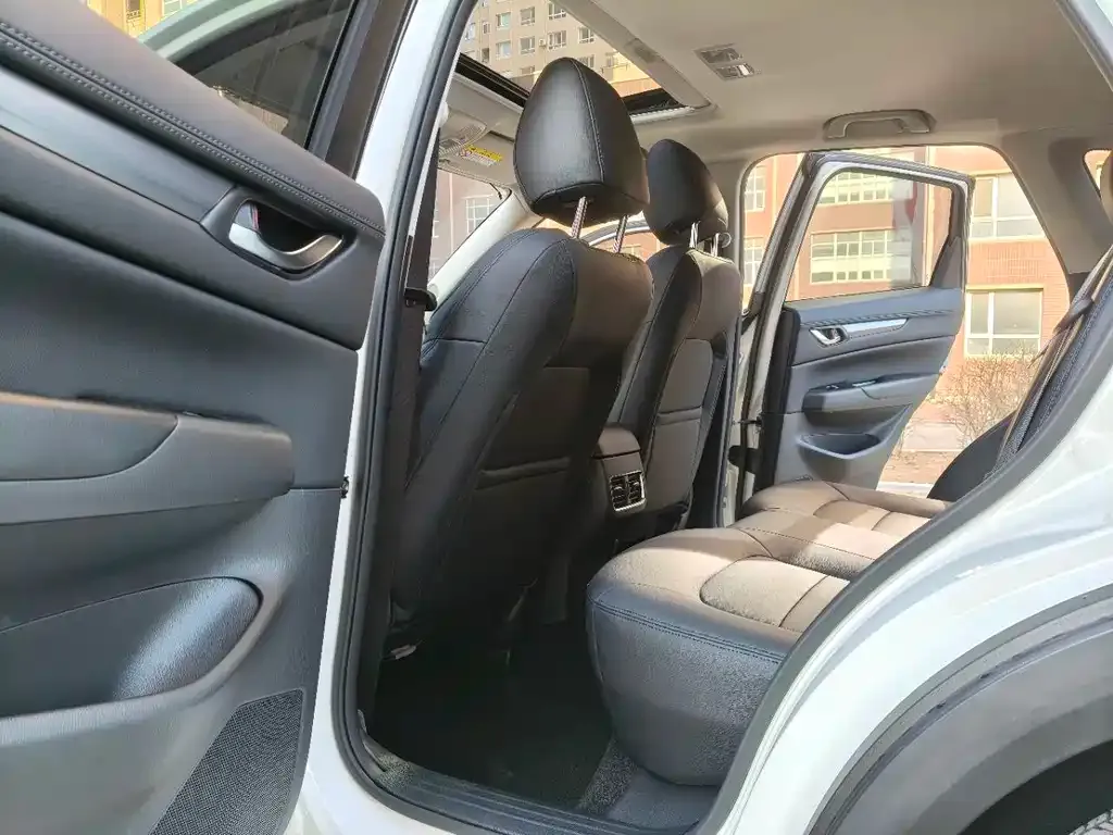 Mazda CX-5 2023 из CN, фото 3