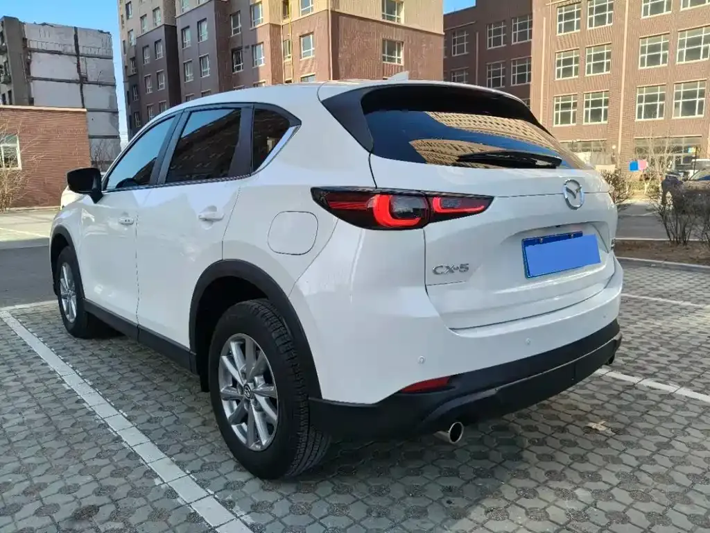 Mazda CX-5 2023 из CN, фото 9