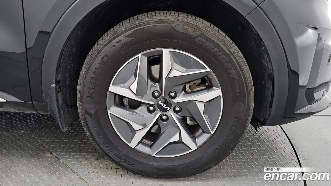 Kia Sorento — фото 8