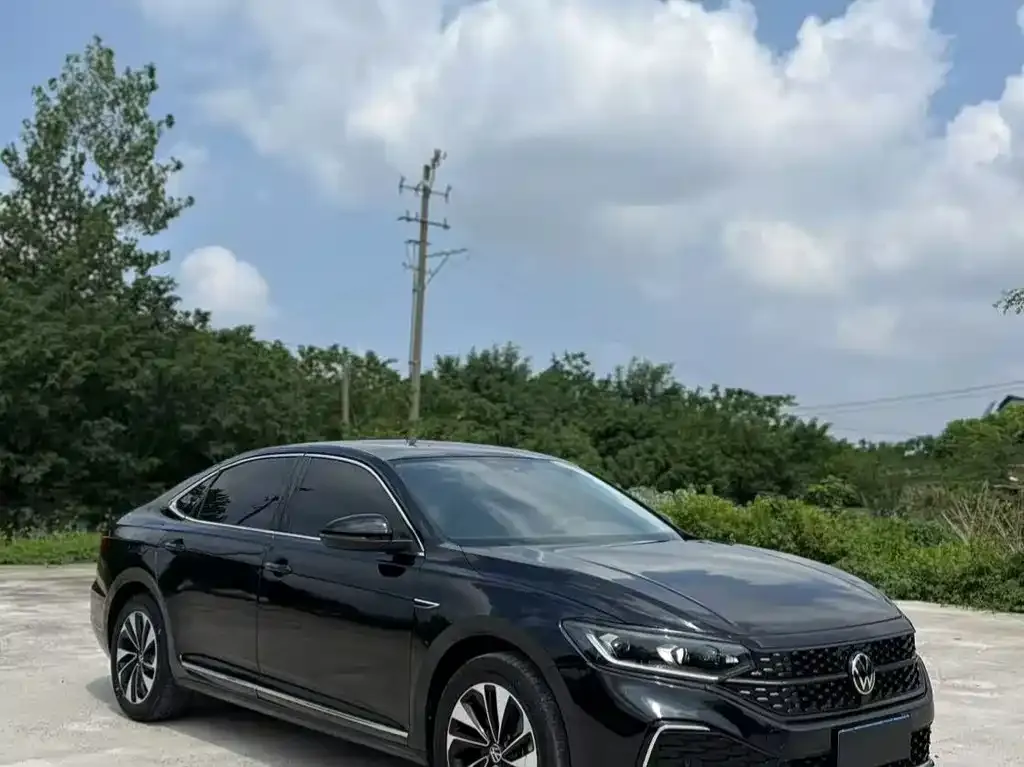 Volkswagen Passat 2022 из CN, фото 3