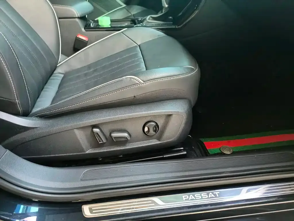 Volkswagen Passat 2022 из CN, фото 6