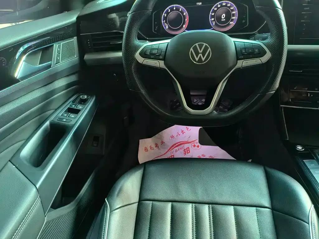 Volkswagen Passat 2022 из CN, фото 8