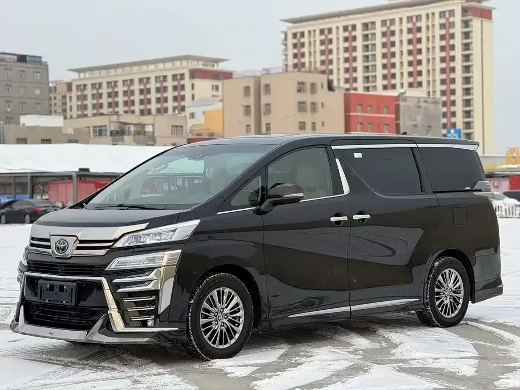 Toyota Vellfire 2021 из CN, фото 1