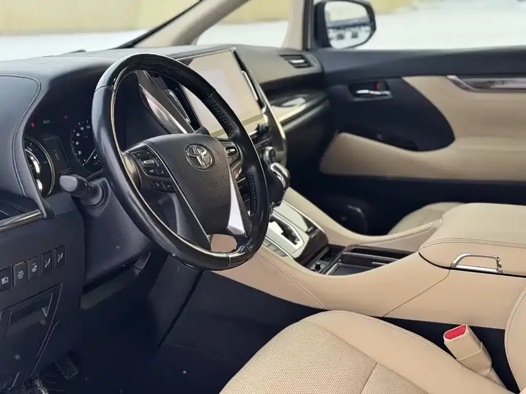 Toyota Vellfire 2021 из CN, фото 6