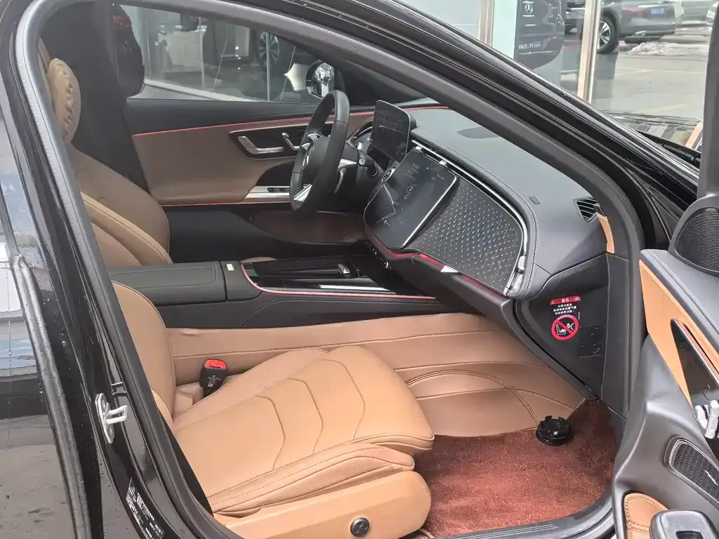 Mercedes-Benz E-Class 2025 из CN, фото 8