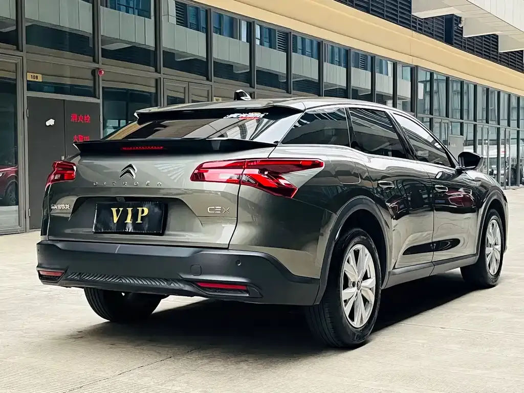 Citroen C5 X 2024 из CN, фото 7