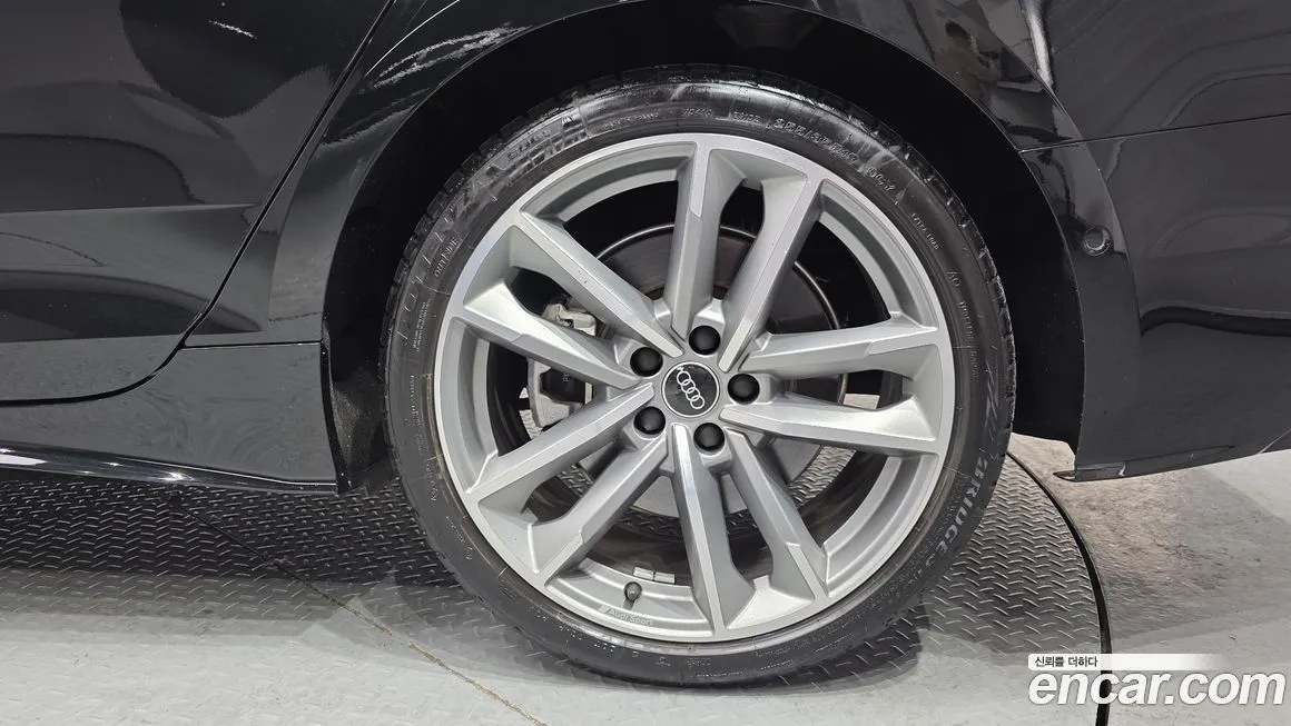Audi A5 2023 из KR, фото 6