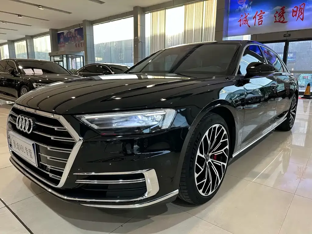 Audi A8 2021 из CN, фото 1