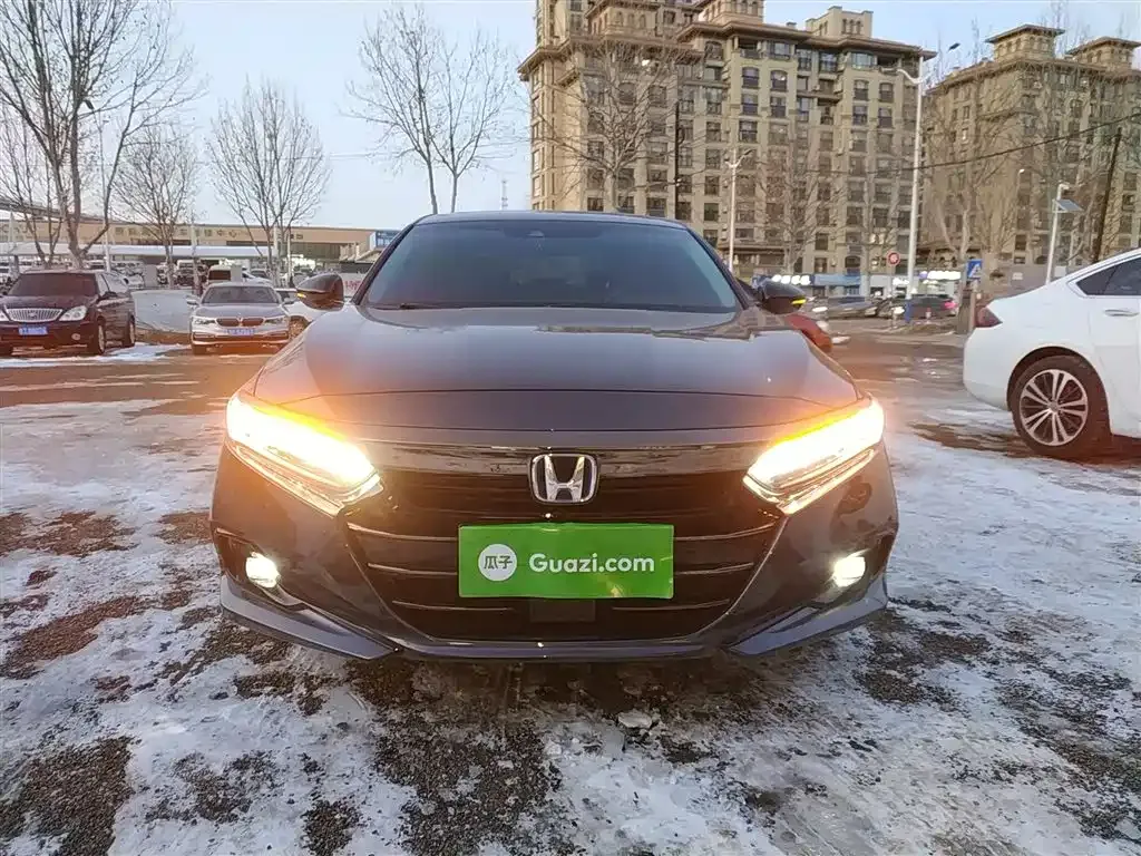 Honda Accord 2022 из CN, фото 10