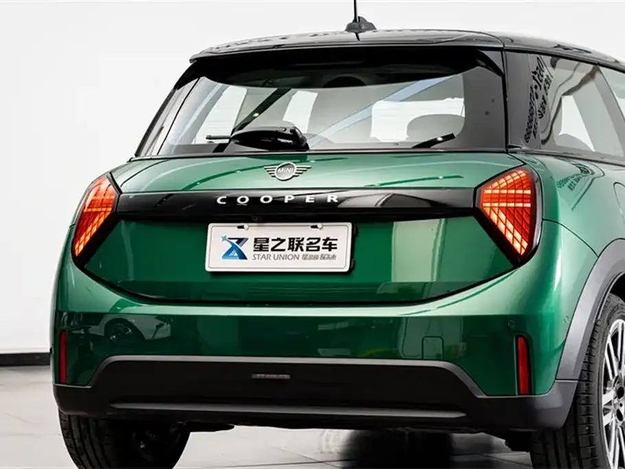 MINI Cooper (3-door) 2025 из CN, фото 10