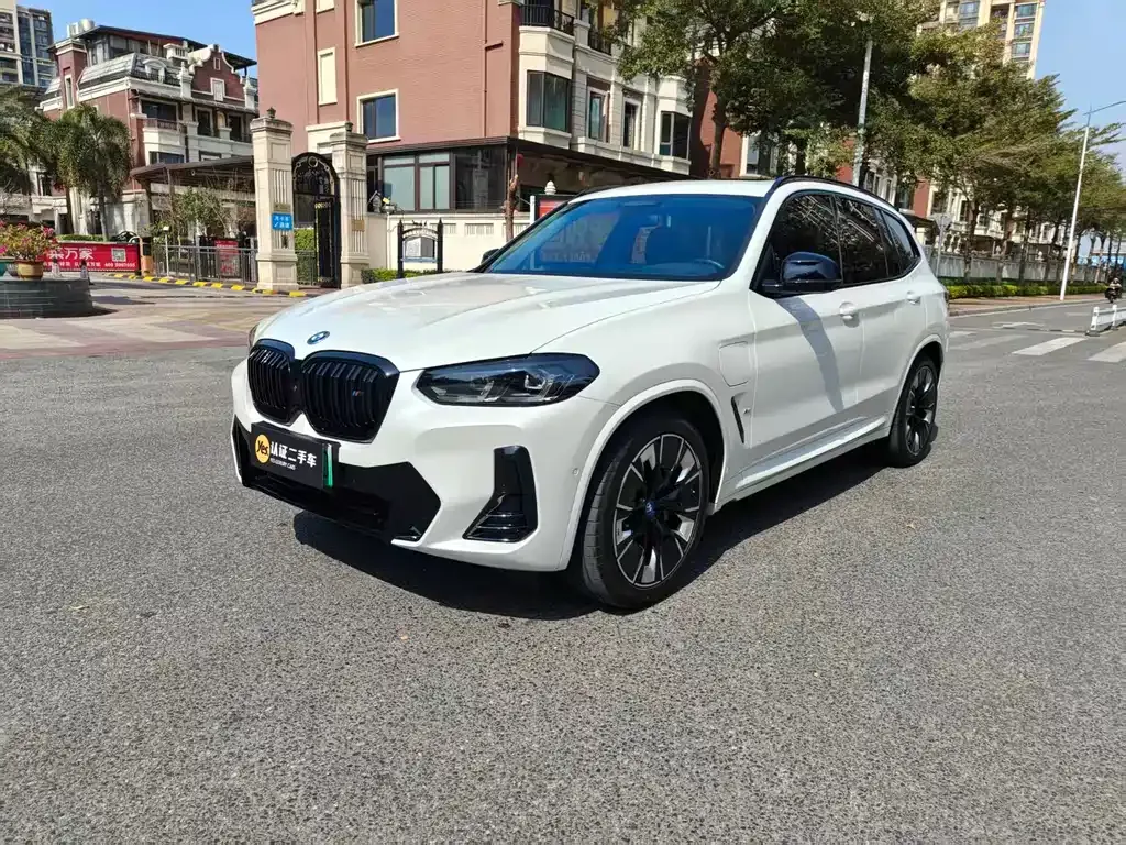 BMW iX3 2024 из CN, фото 9