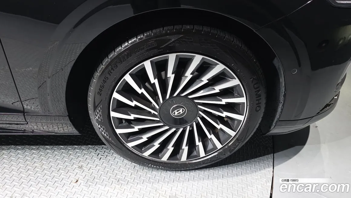 Hyundai Grandeur 2023 из KR, фото 9