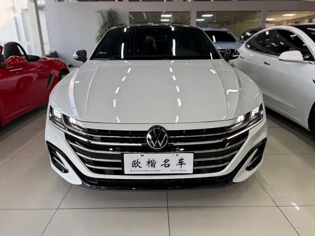 Volkswagen CC 2022 из CN, фото 2