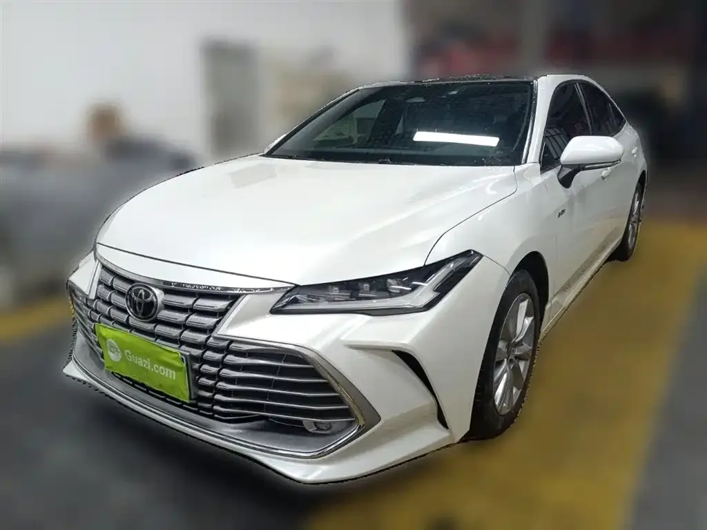 Toyota Avalon 2024 из CN, фото 1