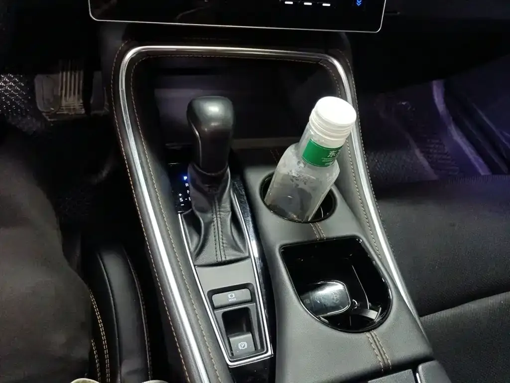 Toyota Avalon 2024 из CN, фото 6