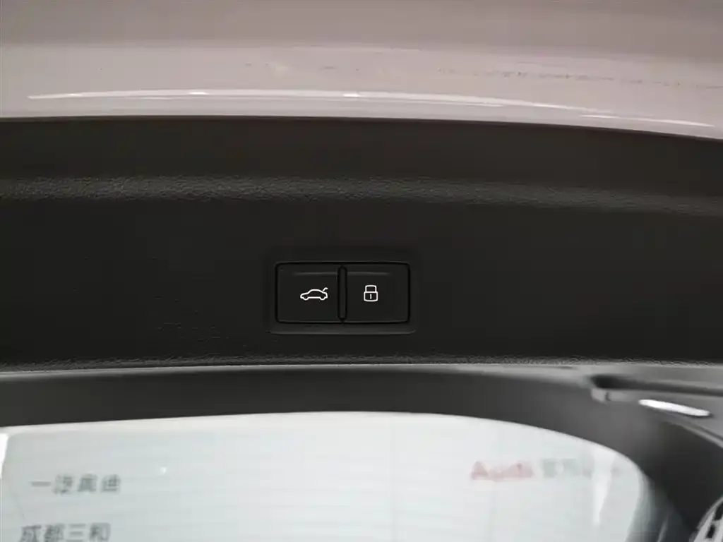 Audi Q3 Sportback 2023 из CN, фото 9