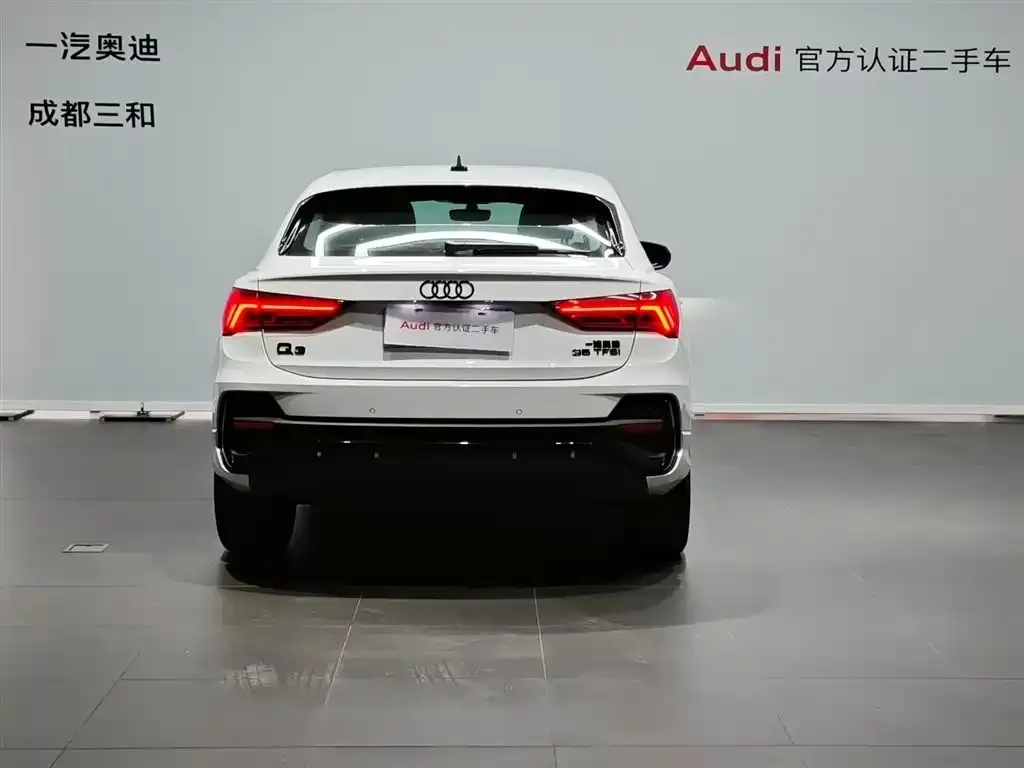 Audi Q3 Sportback 2023 из CN, фото 4