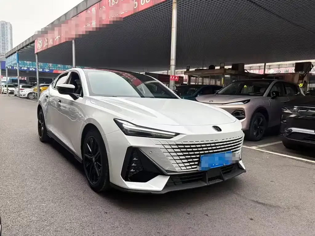 Changan UNI-V 2023 из CN, фото 3