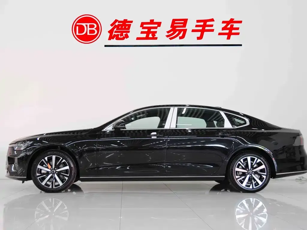 Volvo S90 2025 из CN, фото 6