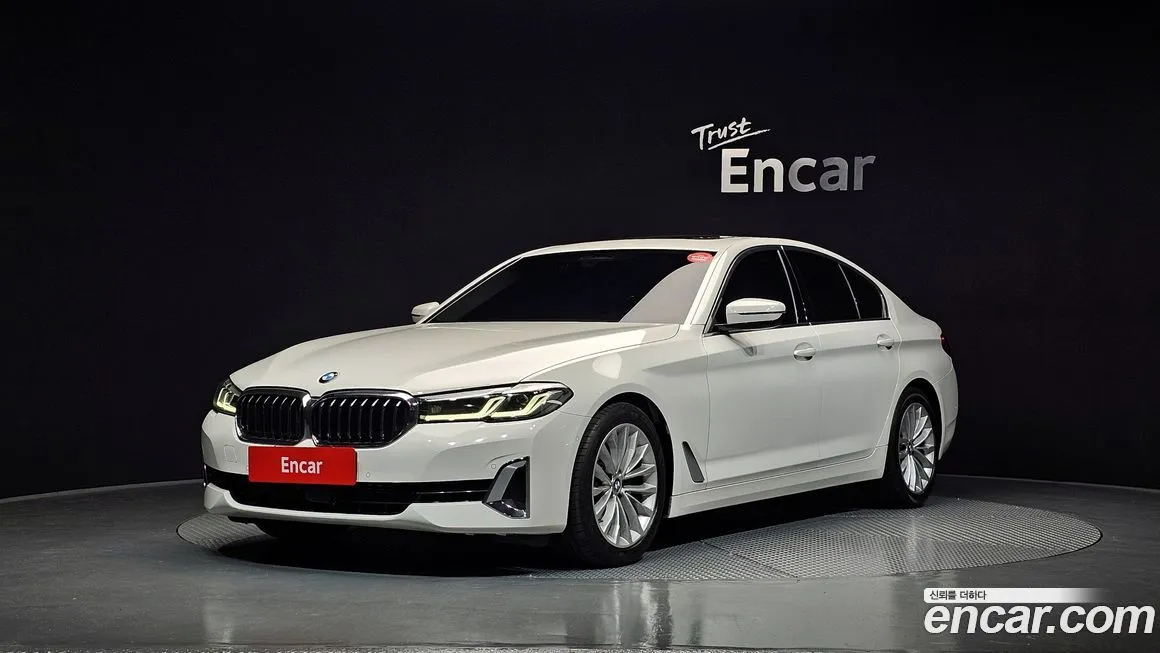 BMW 5-Series 2023 из KR, фото 1