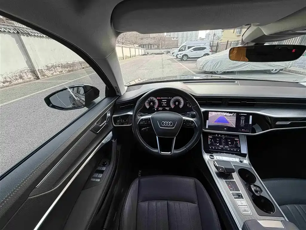 Audi A6 (Import) — фото 8