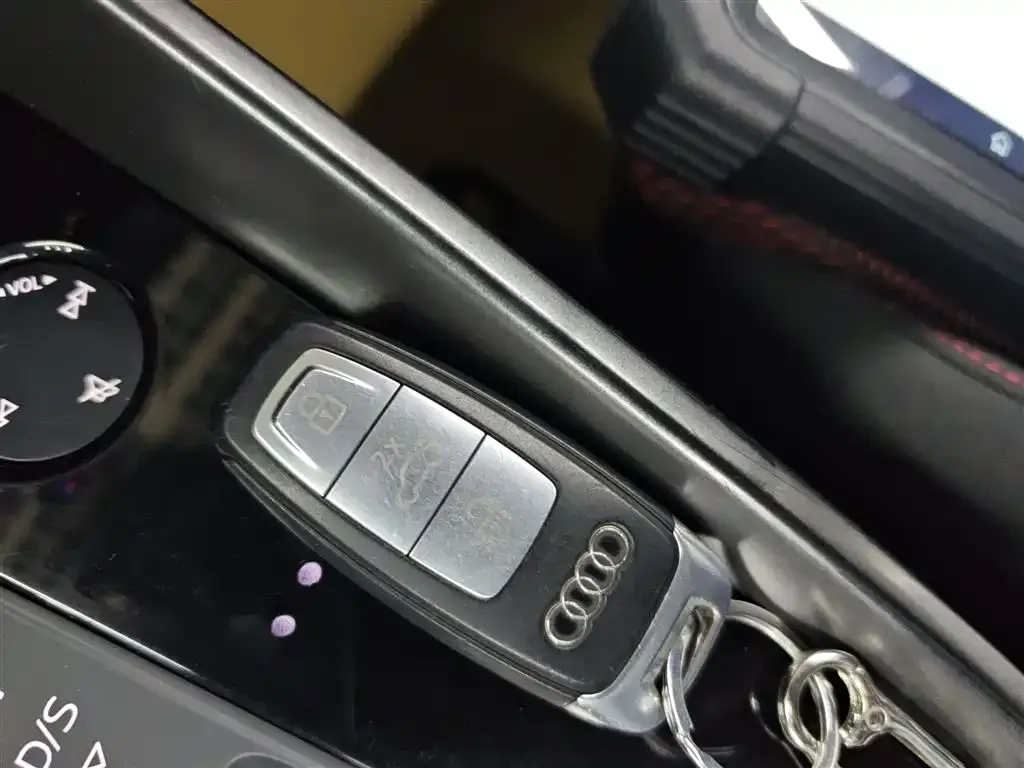 Audi A3 2021 из CN, фото 6