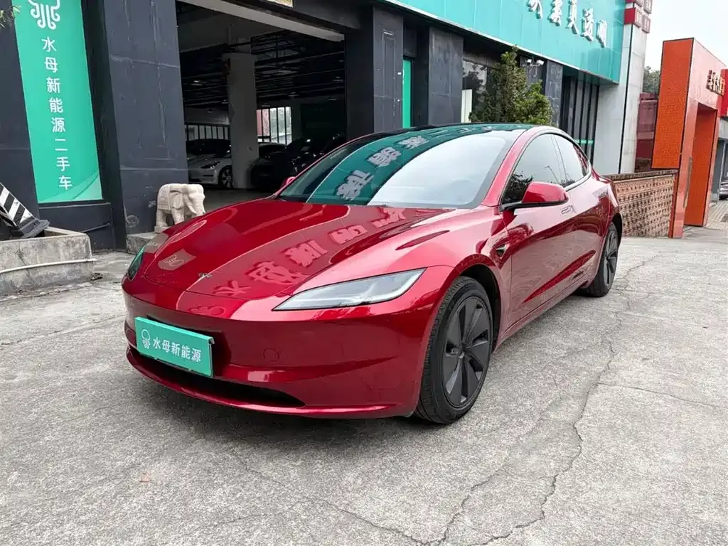 Tesla Model 3 2023 из CN, фото 1