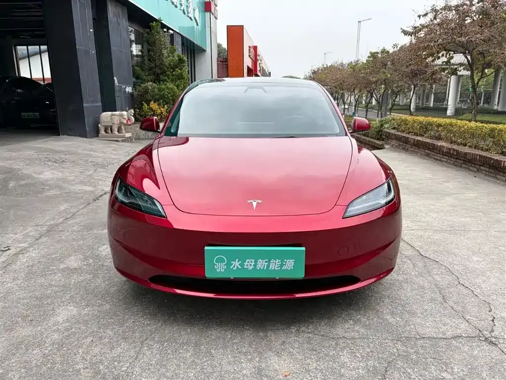 Tesla Model 3 2023 из CN, фото 7