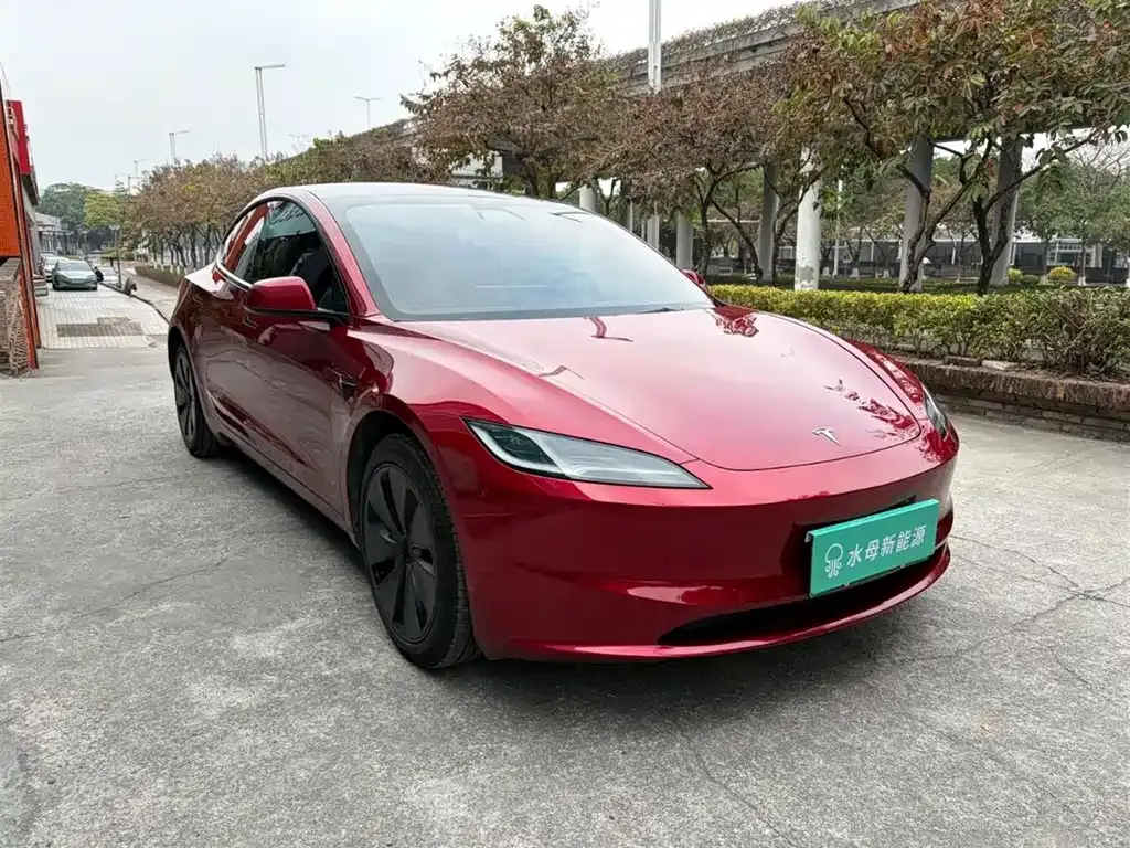 Tesla Model 3 2023 из CN, фото 4