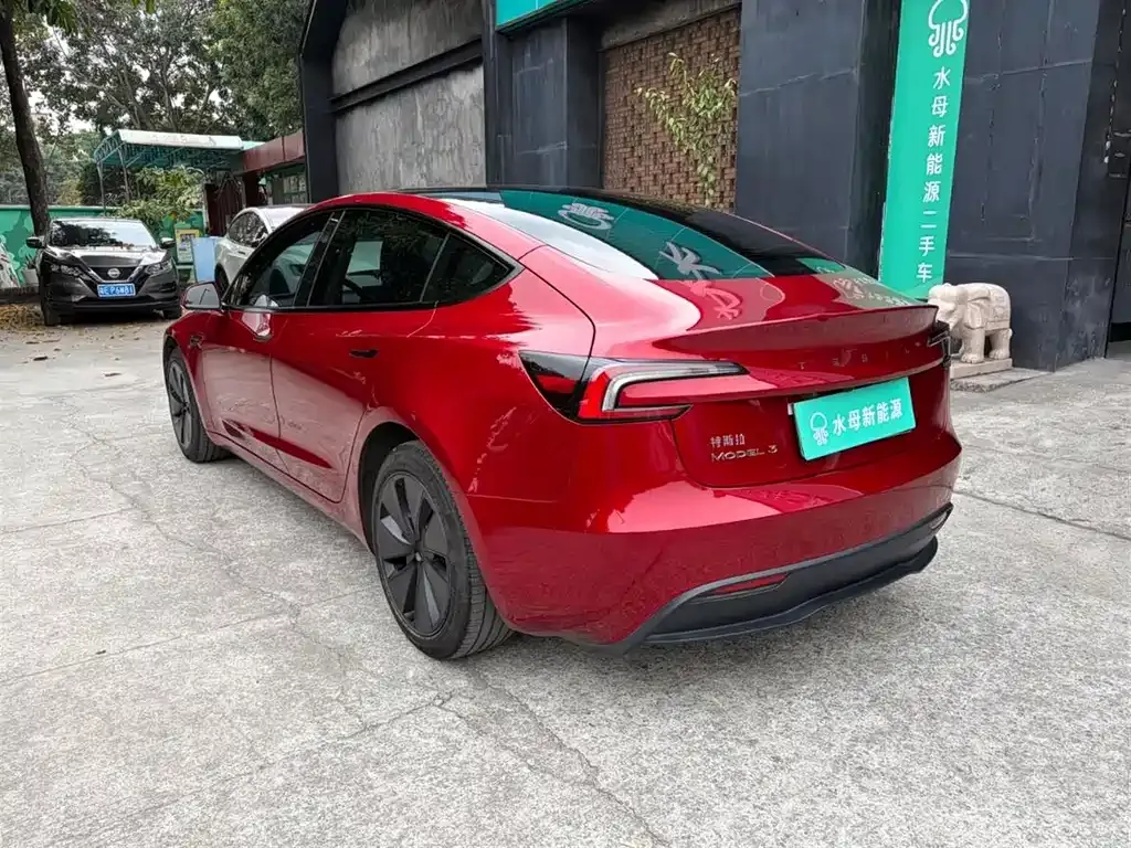 Tesla Model 3 2023 из CN, фото 8