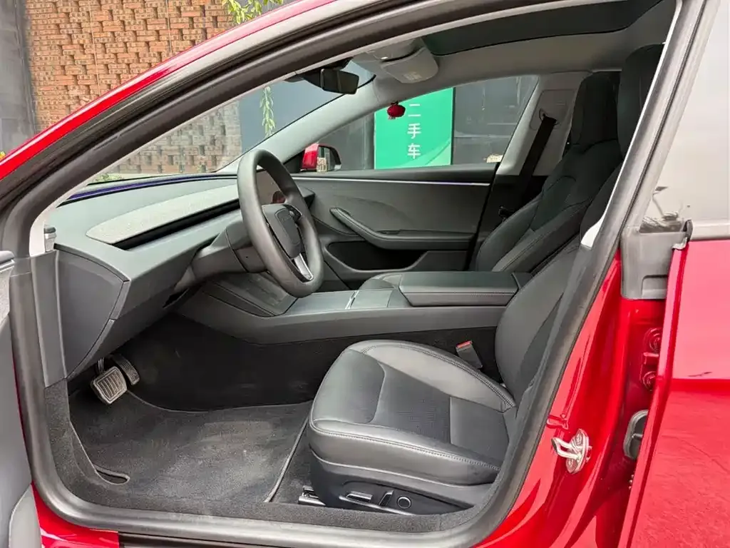 Tesla Model 3 2023 из CN, фото 6