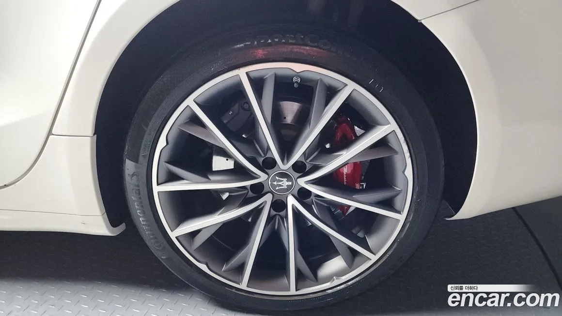 Maserati Ghibli 2022 из KR, фото 5
