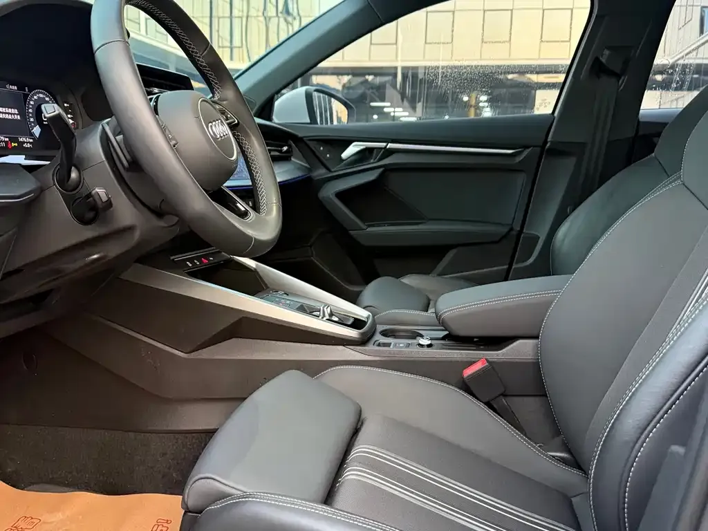Audi A3 2024 из CN, фото 7