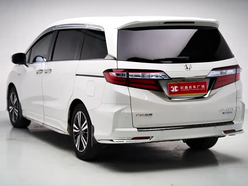 Honda Odyssey — фото 2