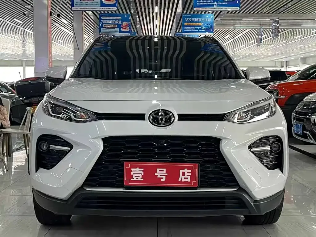 Toyota Wildlander 2023 из CN, фото 7
