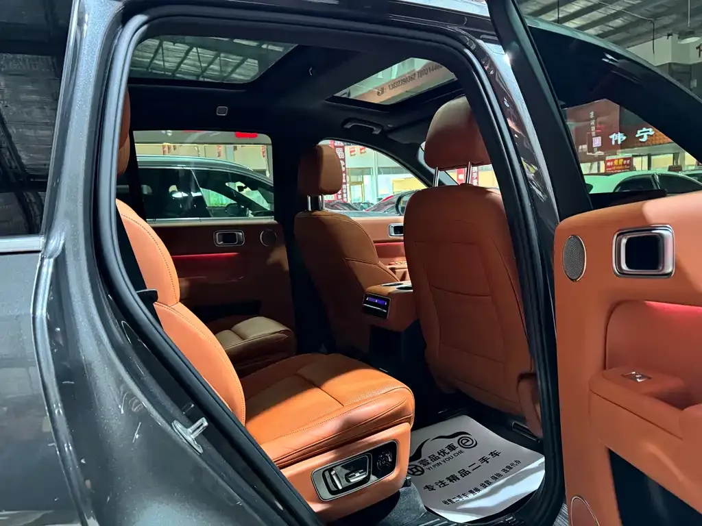Li Auto L8 2023 из CN, фото 6