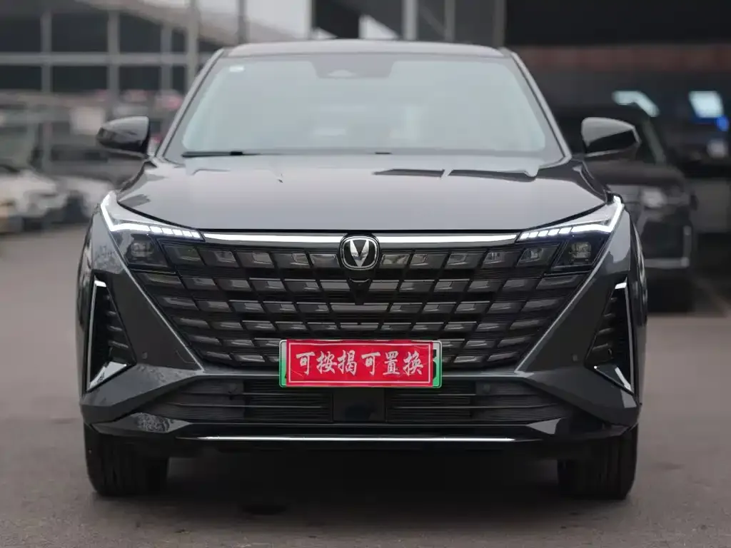 Changan UNI-Z New Energy 2025 из CN, фото 2