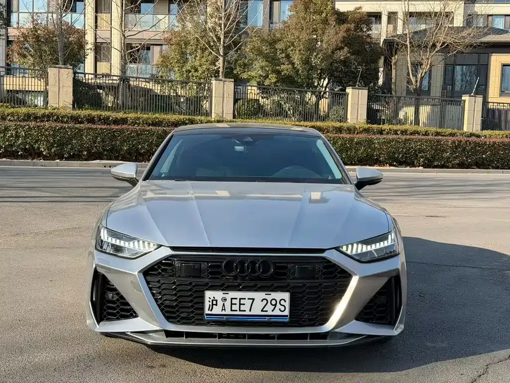 Audi A7L — фото 6