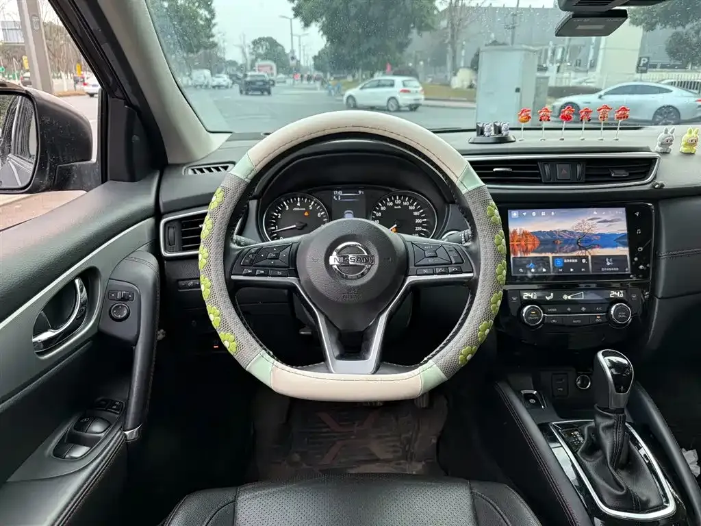 Nissan Qashqai 2023 из CN, фото 8