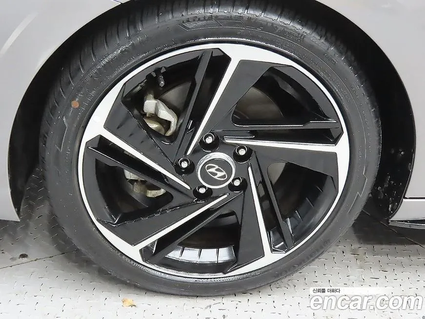 Hyundai AVANTE 2022 из KR, фото 6