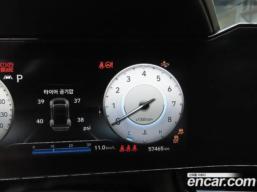 Hyundai AVANTE 2022 из KR, фото 3