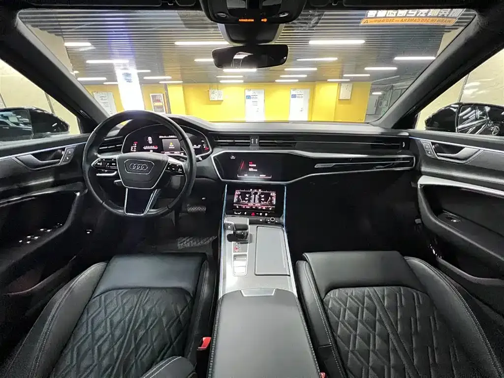 Audi A6L 2025 из CN, фото 8