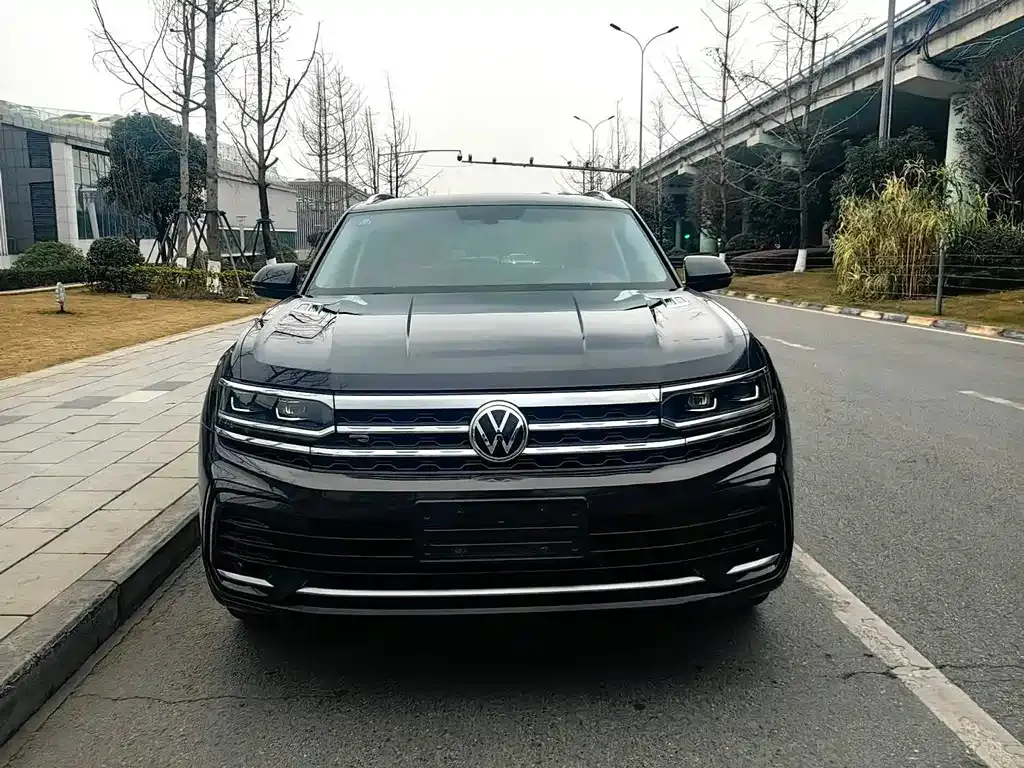 Volkswagen Teramont 2022 из CN, фото 10