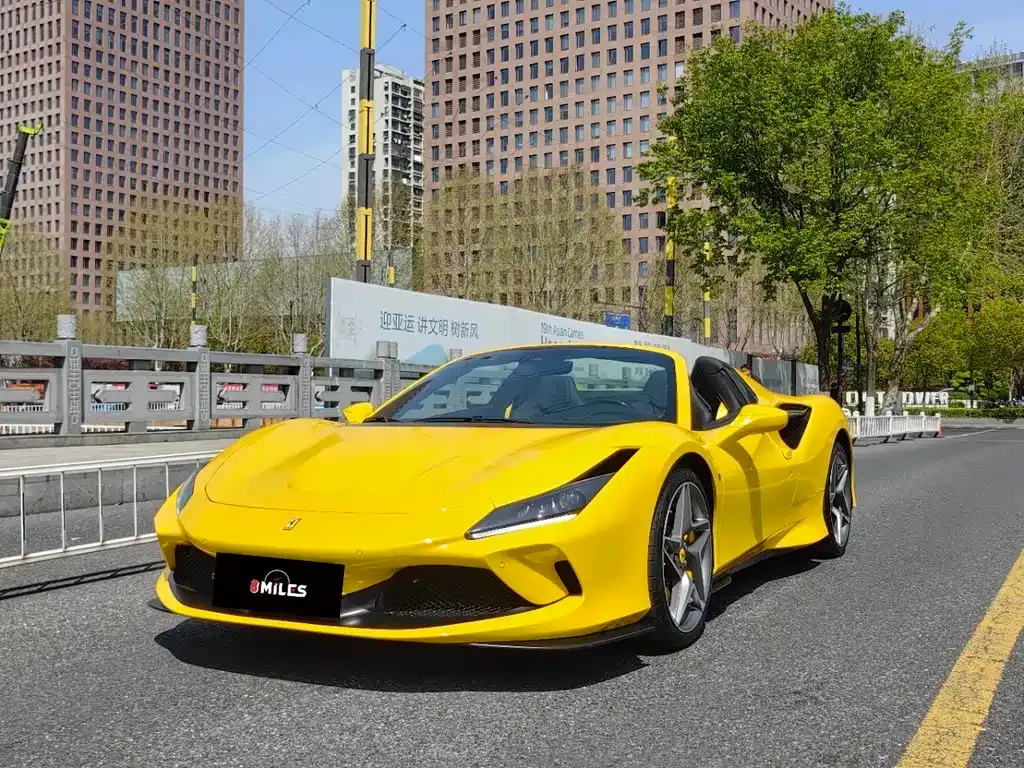 Ferrari F8 — фото 1