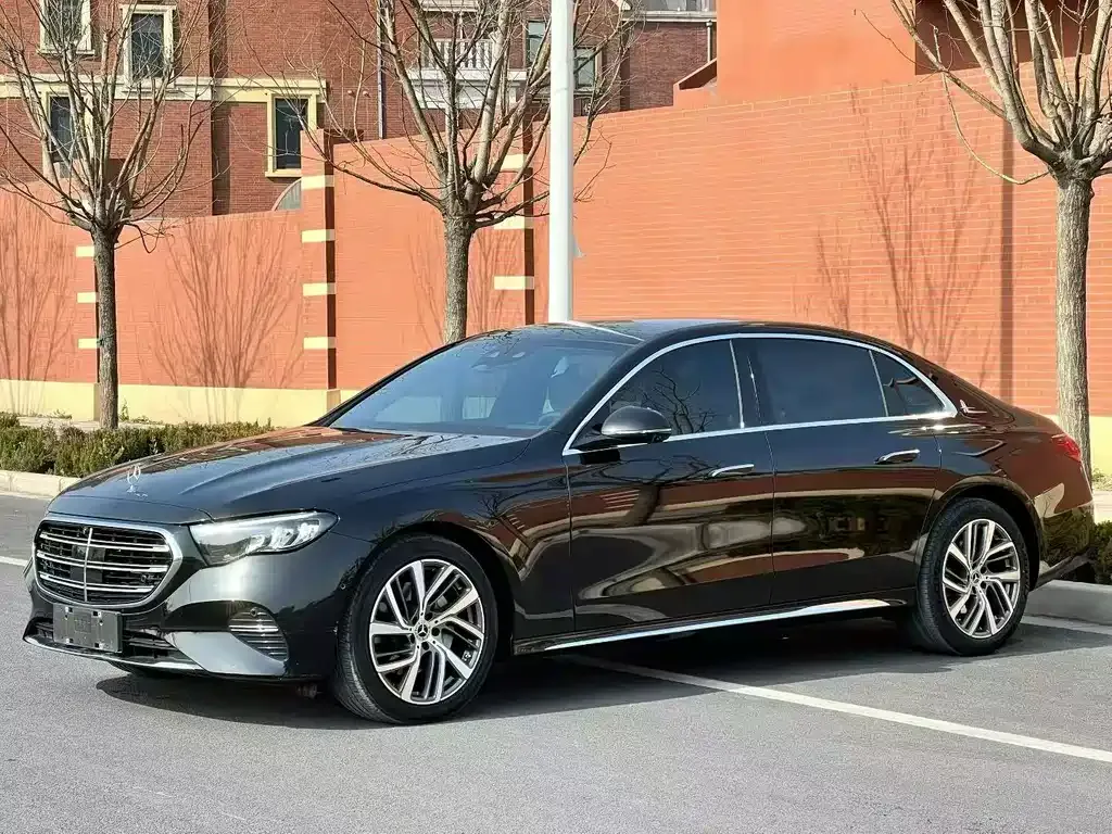 Mercedes-Benz E-Class 2025 из CN, фото 1