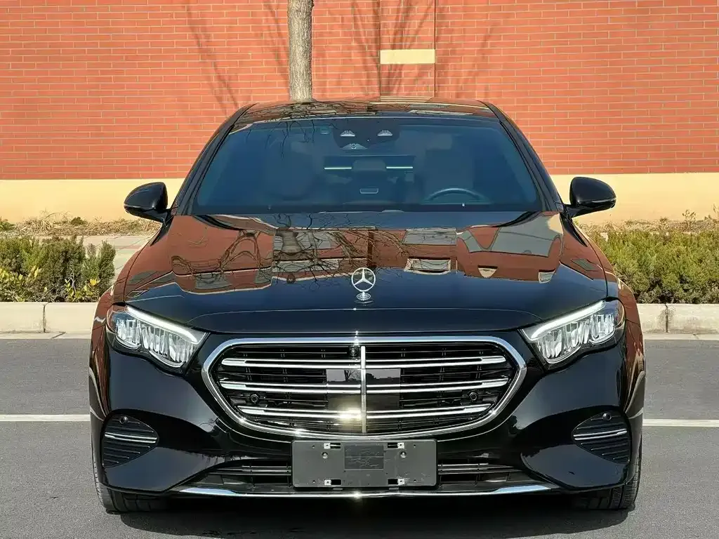 Mercedes-Benz E-Class 2025 из CN, фото 7